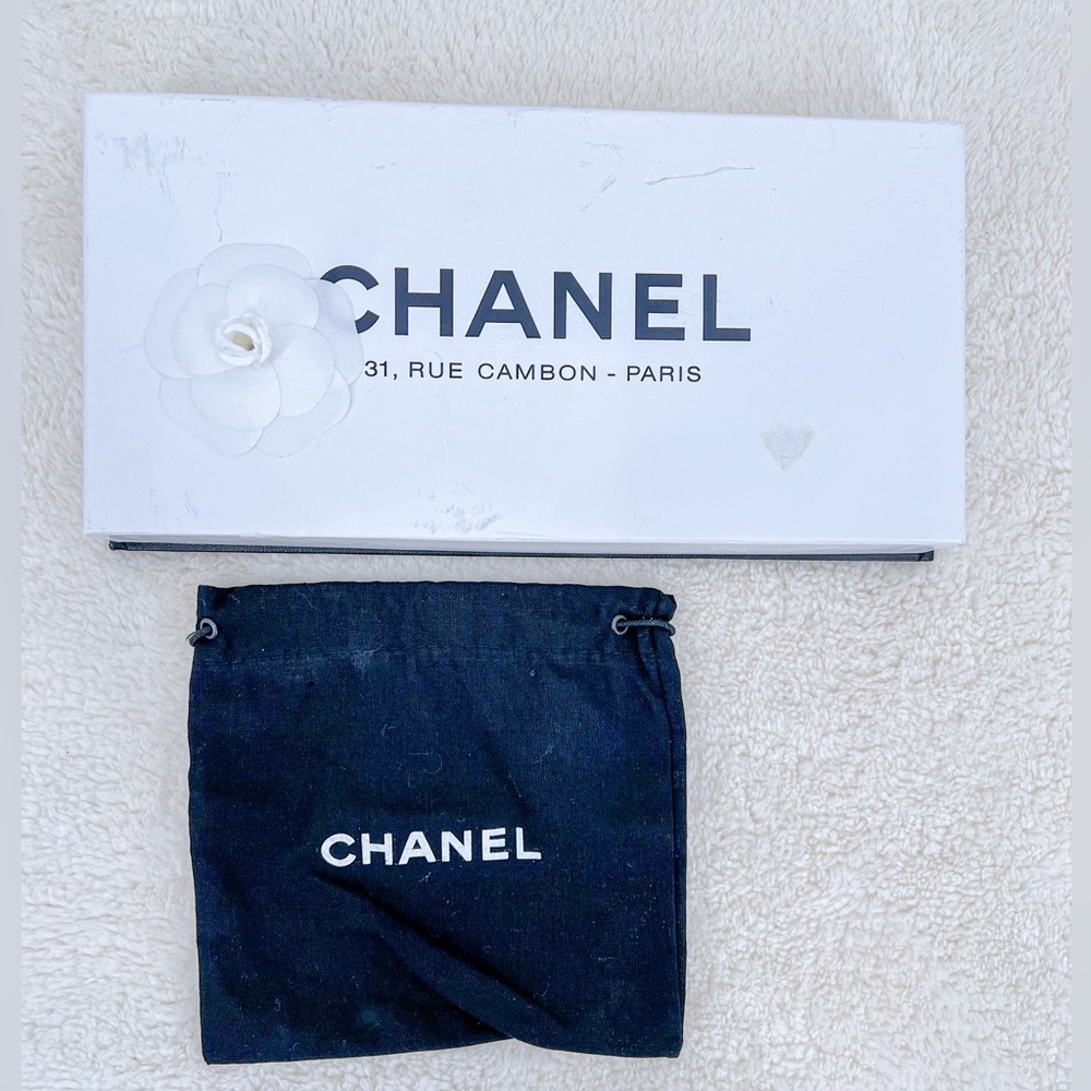 Authentic CHANEL Enamel, Faux Pearl & Resin 100th Anniversary Station Necklace - Picture 7 of 12